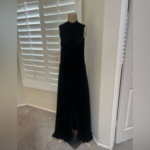 1970s Crissa Linea Italiana Black Knit Long Sleeves Gown Dress Open Front Size 8